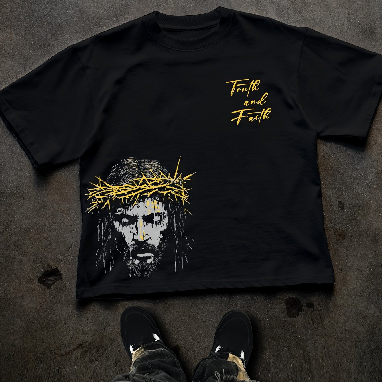 Men's Jesus Portrait Graphic T-Shirt with Thorns & Blood Splatter Art - Streetwear Style Loose Fit Breathable Summer Tee for Casual Outdoor Wear, Bold Street Style | Comfortable Fabric