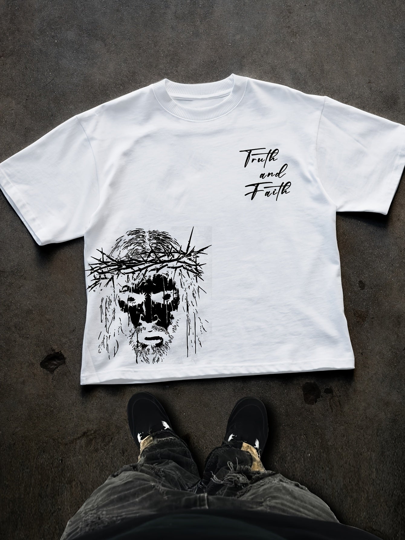 Men's Jesus Portrait Graphic T-Shirt with Thorns & Blood Splatter Art - Streetwear Style Loose Fit Breathable Summer Tee for Casual Outdoor Wear, Bold Street Style | Comfortable Fabric
