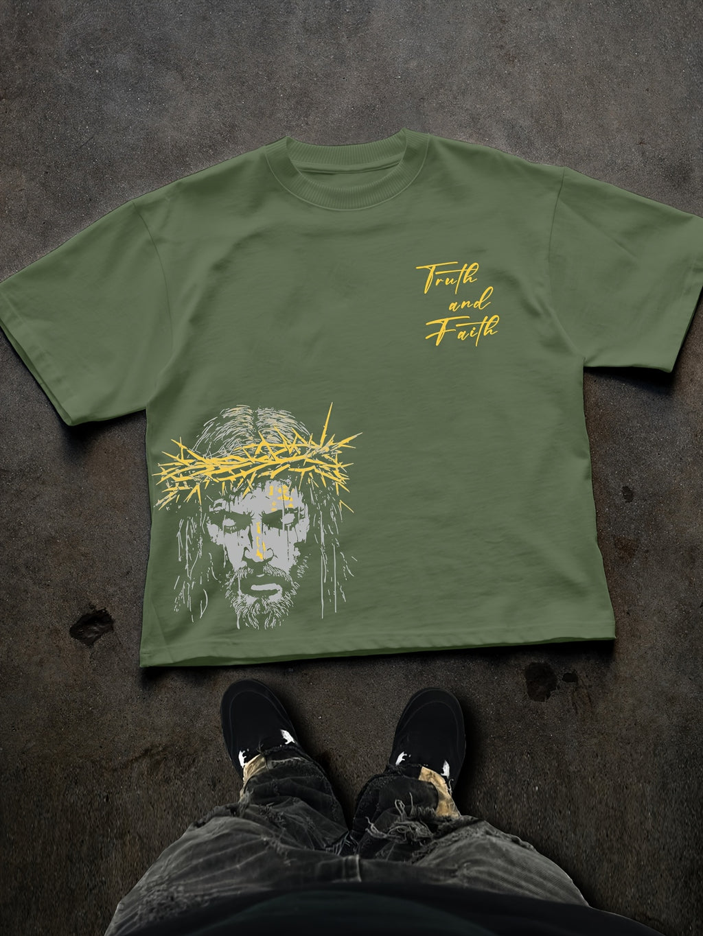 Men's Jesus Portrait Graphic T-Shirt with Thorns & Blood Splatter Art - Streetwear Style Loose Fit Breathable Summer Tee for Casual Outdoor Wear, Bold Street Style | Comfortable Fabric